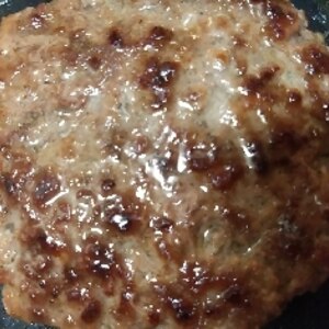 牛肉でパテ☆丸めただけステーキ